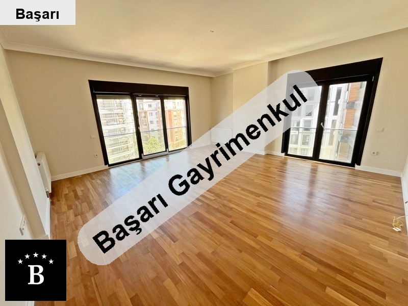 Başarı'dan suadiye bağdat sine yakın yeni bina 3+1 daire