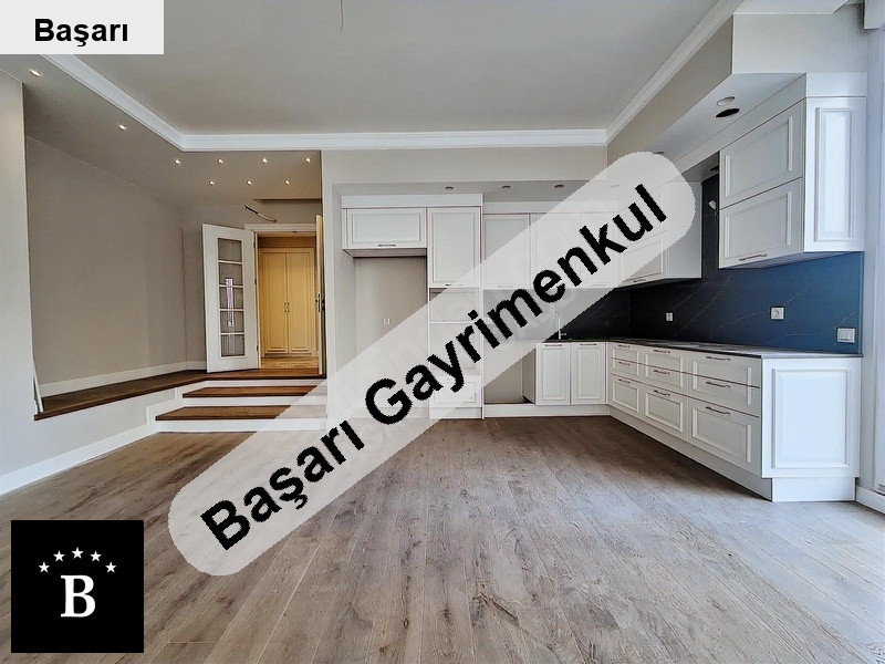 Başarı'dan erenköy'de ' 115m² net bahçe kullanimli 3+1 bahçe kati