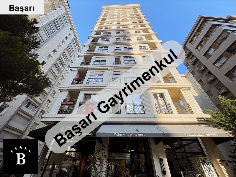 Başarı'dan erenköy'de 2017 yapimi i̇skanli ebanyolu balkonlu 145m2 3+1