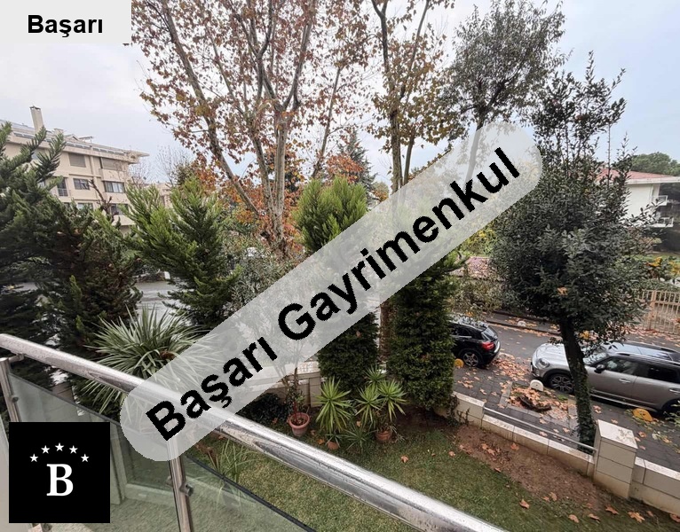 Başarı'dan suadi̇ye sahi̇l'de satilik 2+1dai̇re balkonlu boş arakat