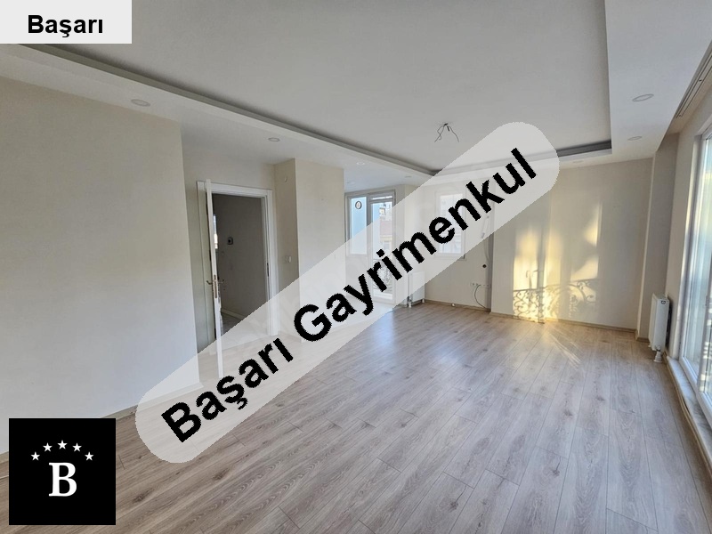 Başarı'dan suadi̇ye de presti̇jli̇ bi̇na da balkonlu net 70m2 2+1