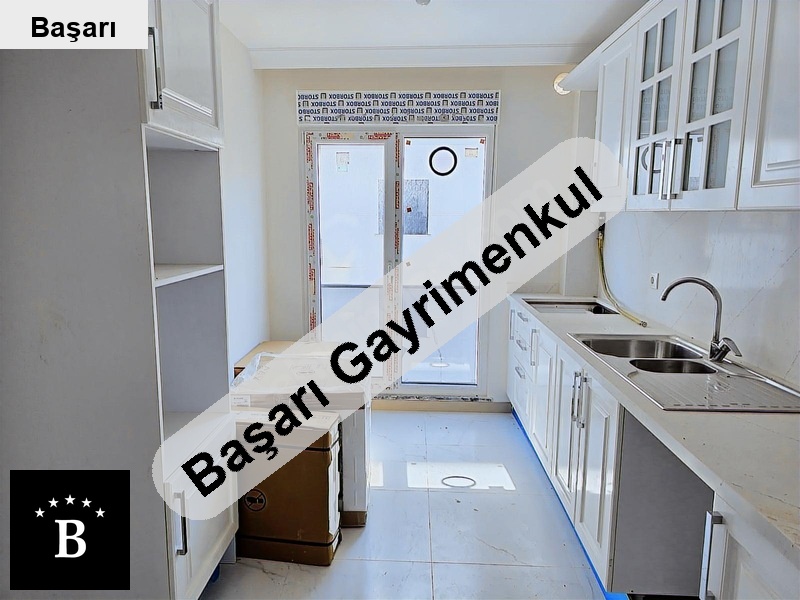 Başarı'dan cida sifir bi̇nada deniz manz 3+1105 m2 arakat