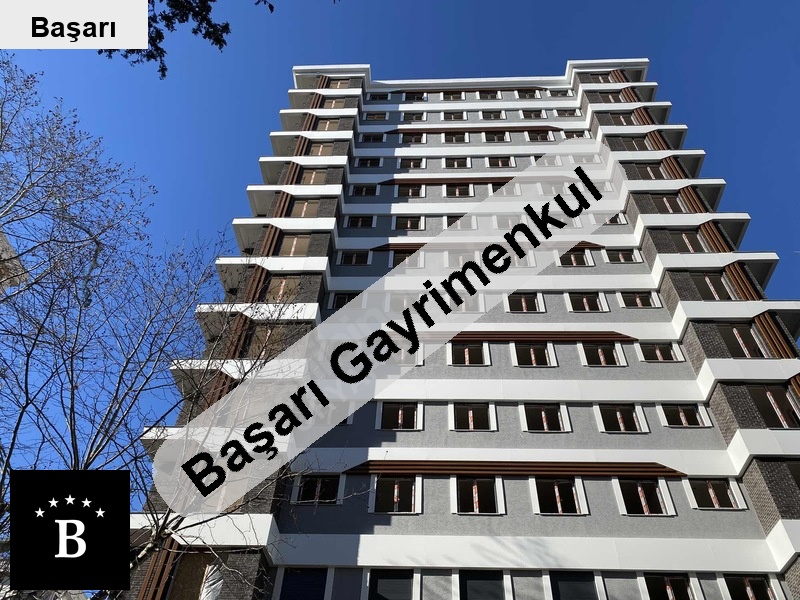 Başarı'dan mi̇ni̇büs si̇ne yürüme mesafesi̇nde sifir 2+1