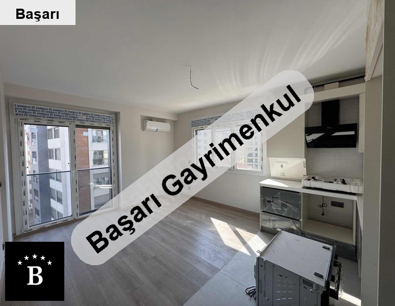 Başarı'dan suadi̇ye'de satilik 2+1 boş dai̇re 2025 yapimi marmaraya yakin