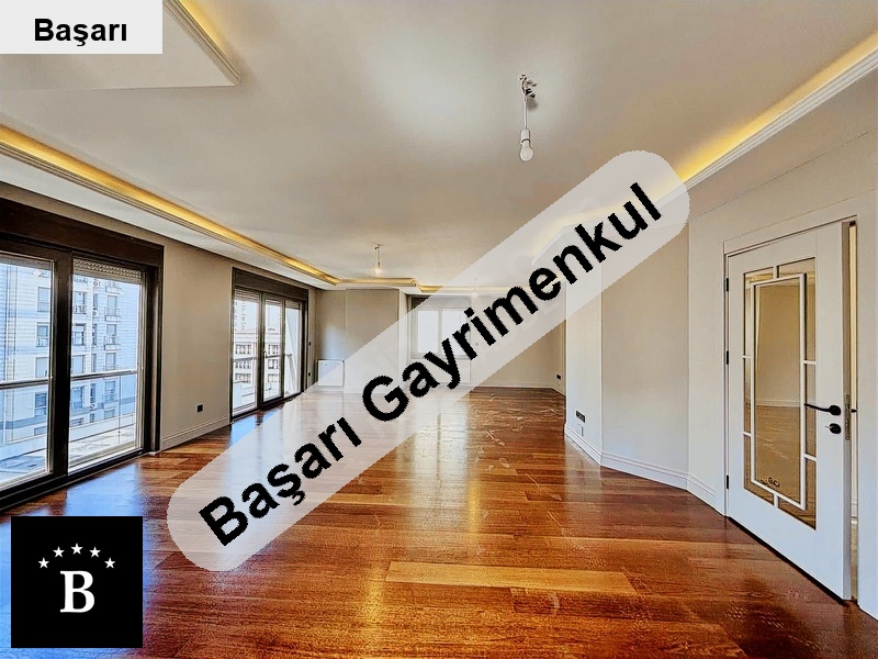 Başarı'dan erenköyde bağdata yakin 60m2 salonlu katta tek 4+1