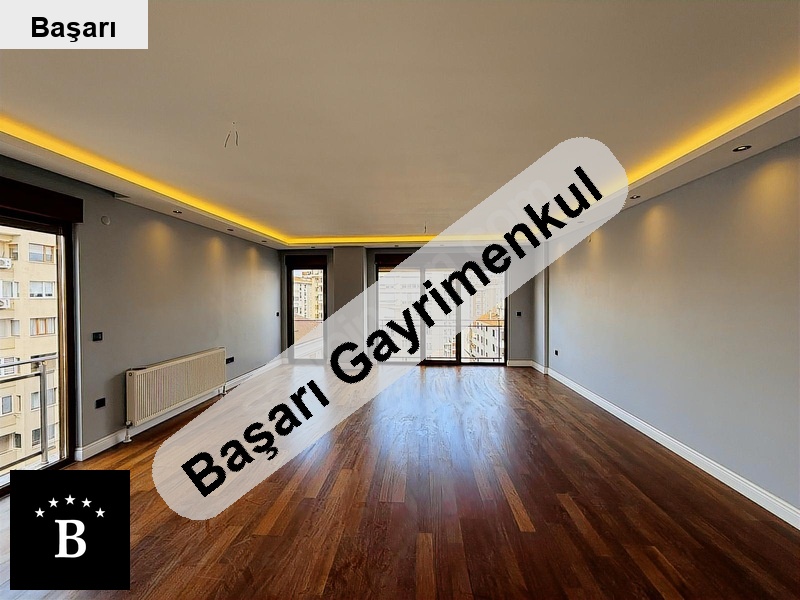 Başarı'dan ömerpaşada 42 m2 salonlu i̇çi̇ özel di̇zayn lux 3+1