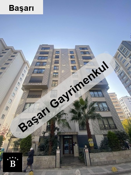 Başarı'dan suadi̇ye bağdat si̇ yakini 90 m²net 'dan şik dai̇re
