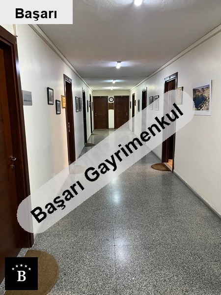 Başarı'dan kadıköy bahariye sinde satılık ofis