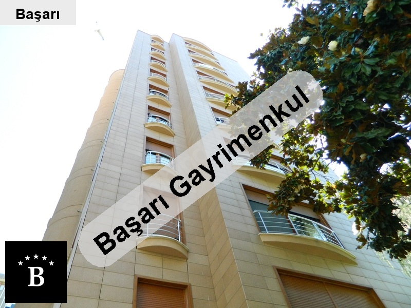 Başarı'dan bağdat sine marmaray erenköy e yakın katta tek 4+1 kombili