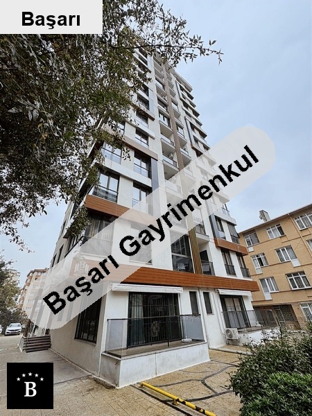 Başarı'dan cı şenesenevler'de minibüs cad metro'ya yakın lüks daire