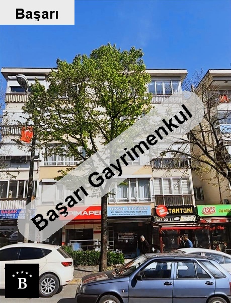 Başarı'dan acibadem si üzerinde satilik firsat dükkan