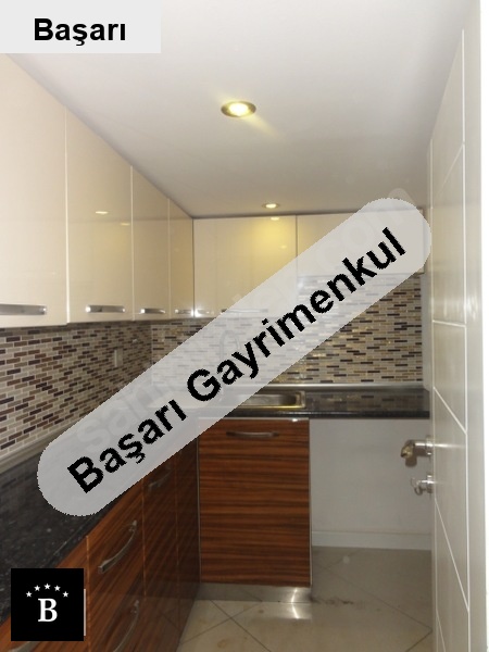 Başarı'dan atatürk si̇ne 3bi̇nada özel mi̇mari̇ dekorlu asma katli dükkan