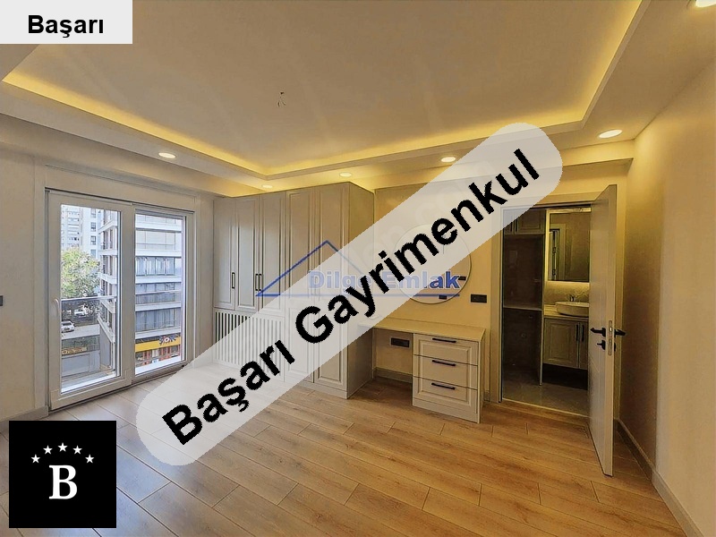 Başarı'dan erenköy bağdat cad yakın havuzlu sitede 2+1 satılık daire