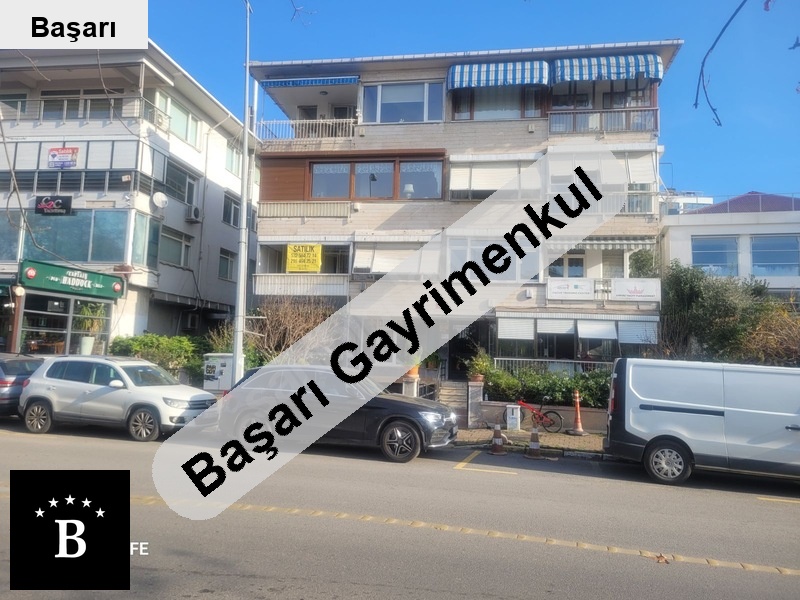 Başarı'dan kalamiş mari̇na karşisi 4+1 süper lokasyon