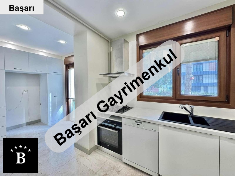 Başarı'dan fenerbahçe op cemi̇l topuzlu cd 3bi̇na 100 m² 2+1 dai̇re