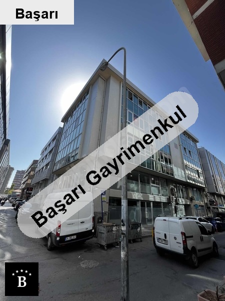 Başarı'dan i̇skanli bi̇nada satilik 120 m2 ofi̇s