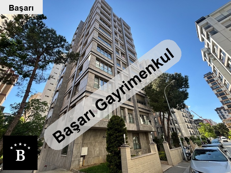 Başarı'dan suadi̇ye'de bağdat cad yakin 2018 yapimi 95m2 3+1