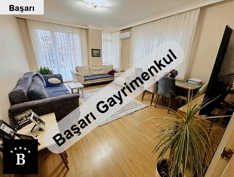 Başarı'dan marmaraya sahi̇le yakin ayri mutfakli balkonlu ön cephe 3+1 !