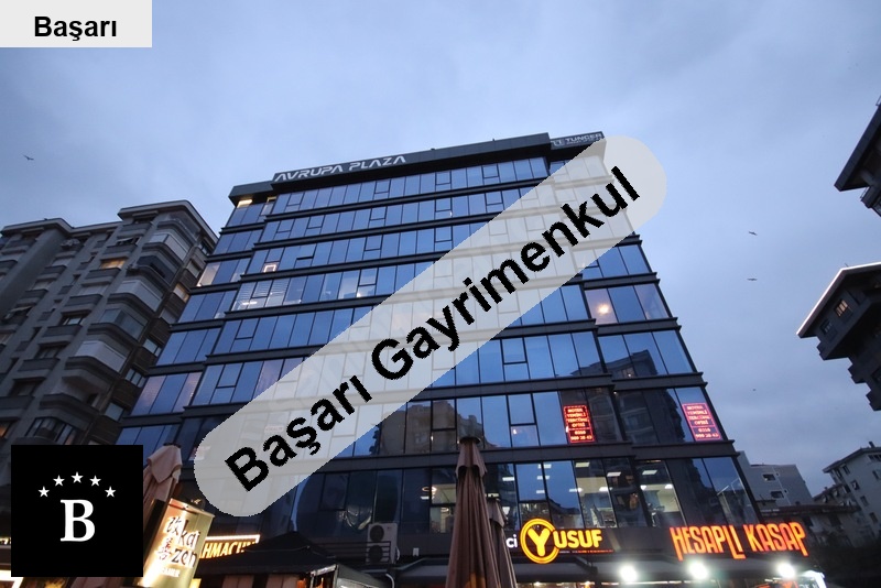 Başarı'dan avrupa plaza da 2kat 55 m2 ön cepe işyeri wc banyolu