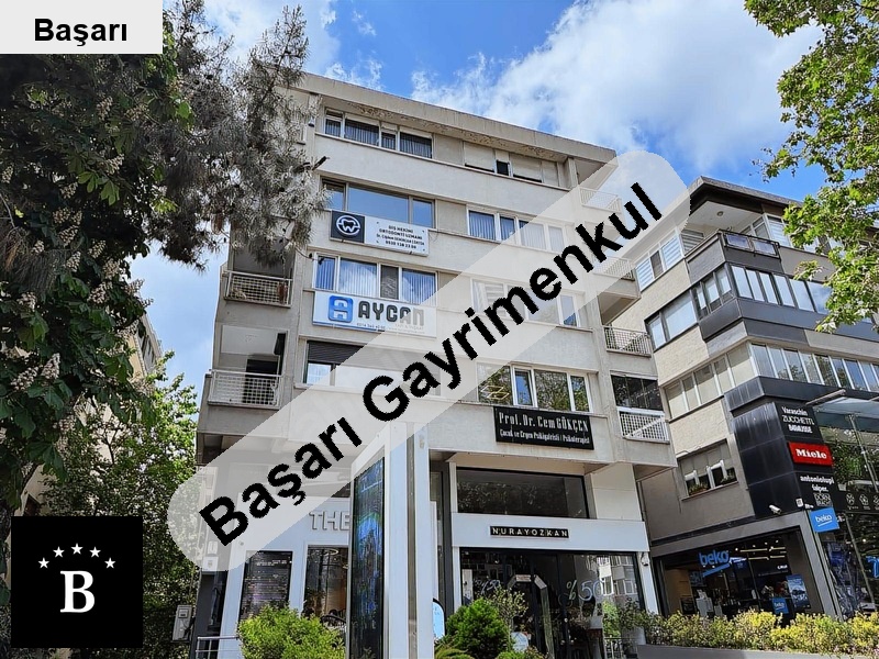 Başarı'dan bağdat cd üzeri̇müstaki̇l gi̇ri̇ş konut&amp;i̇şyeri̇ (3+1)