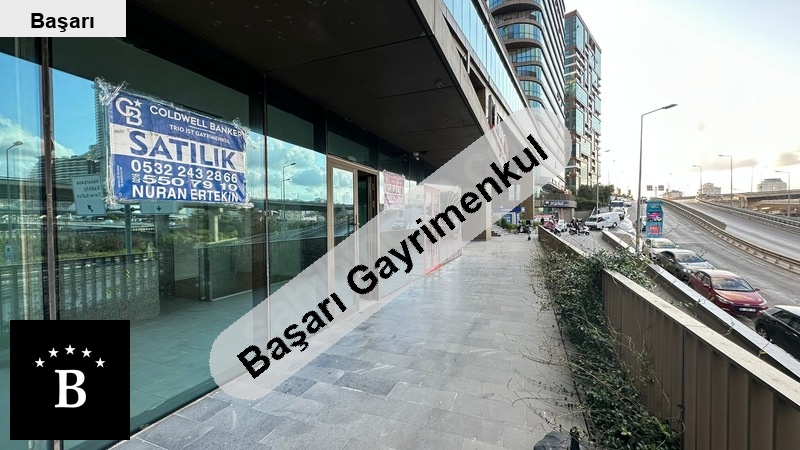 Başarı'dan kadiköy yeni̇tepe'de nuhoğlu b blok  üzeri̇ 100 m2 dükkan