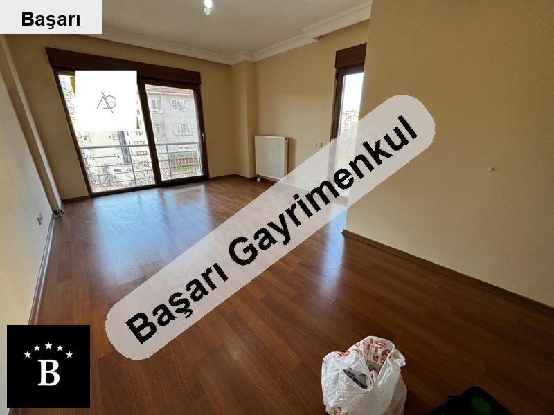 Başarı'dan erenköy etemefendi̇'de 13 yillik 95m2 2+1 balkonlu satilik boş