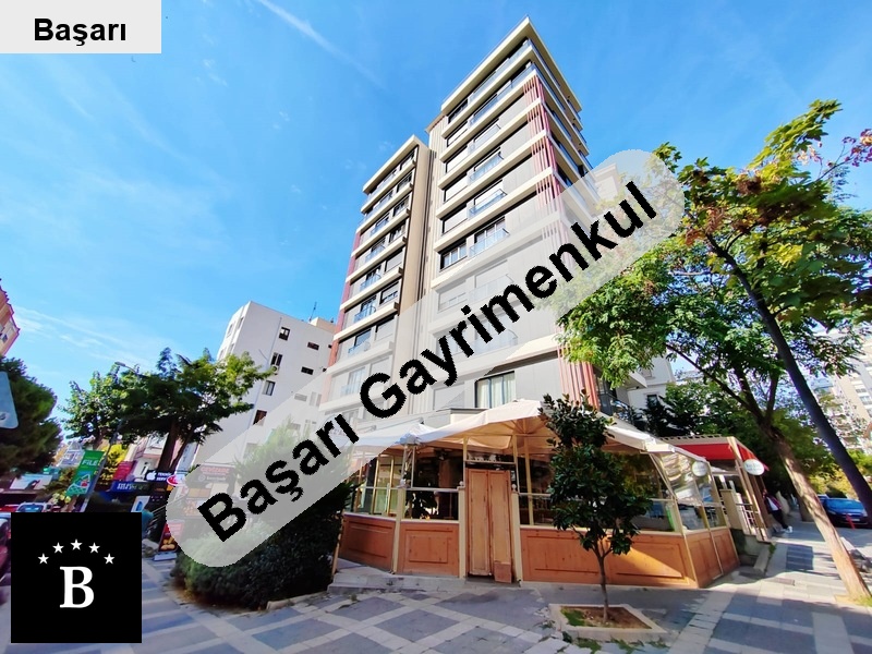 Başarı'dan zarada 3+1 ebeynli̇ balkonlu ultra lüks yeni̇ bi̇na