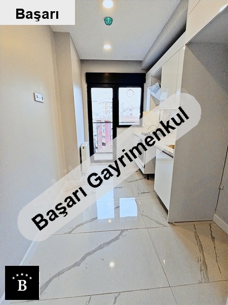 Başarı'dan cı şenesenevler günliklihavuzlu sitede 2+1 sıfır daire