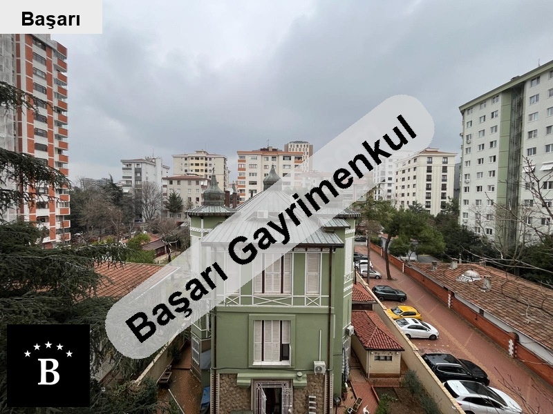 Başarı'dan reşat paşa konaği'na komşu günli̇kli̇ masrafsiz 150m2 3+1 boş