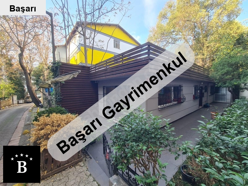 Başarı'dan moda'nın kalbinde müstakil i̇çi yapılı 2+1 satılık bina