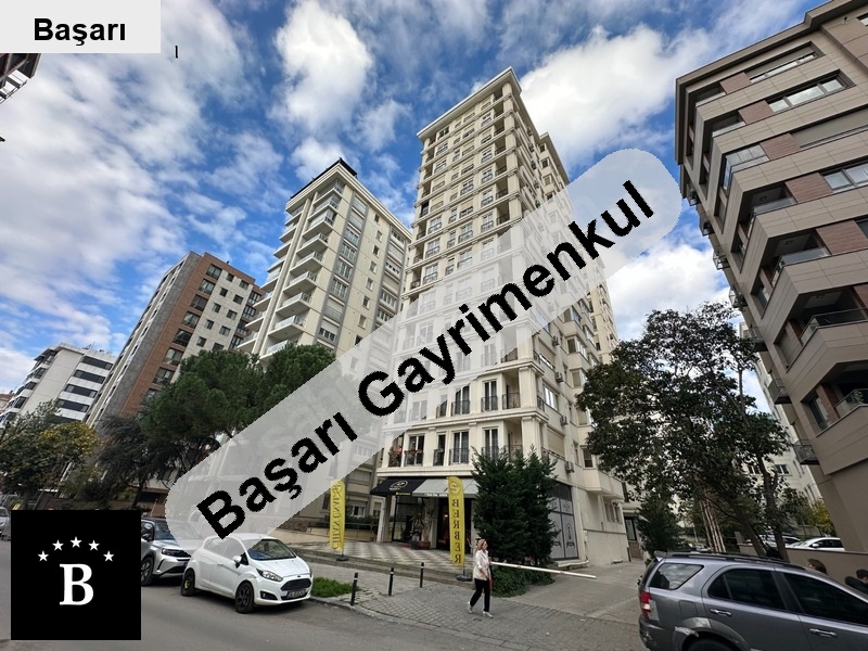Başarı'dan erenköy'de muhteşem lokasyon da 3+1 145m2 geni̇ş dai̇re