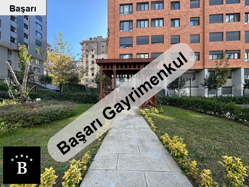 Başarı'dan suadiye'de g&uuml;venlikli, ebeynli balkonlu 2+1
