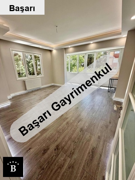 Başarı'dan  bağdat si̇ yakini yeni̇ dekorlu geni̇ş 2+1 ferah
