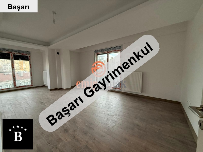 Başarı'dan  erenköy'de sifir bi̇nada kullanişli 3+1 balkonlu boş