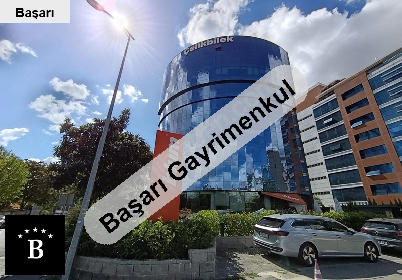 Başarı'dan çeli̇kbi̇lek plaza'da 150m2 satilik boş ofi̇s