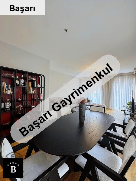 Başarı'dan treni̇n altinda marmaraya yakin emsalleri̇ni̇n altinda