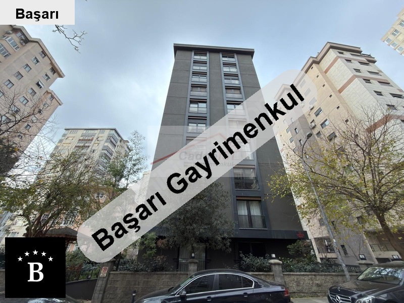 Başarı'dan caadei̇st erenköy'de bağdat'a yakin 80m2 2+1 yeni̇ bi̇na boş