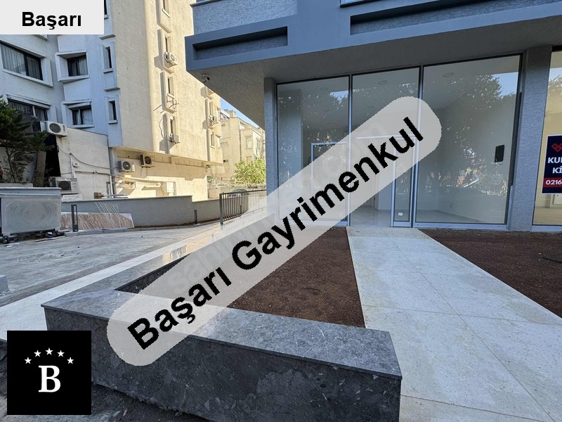 Başarı'dan göztepe parki karşisinda bağdat cad 3 bi̇na depolu sifir dükkan