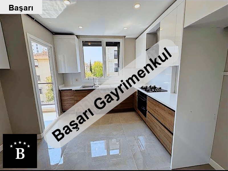 Başarı'dan sulkan i̇nşaat bostanci da 3+1 marmara ya çok yakin yeni̇ bi̇na da