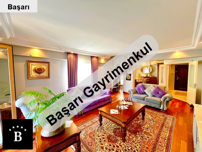 Başarı'dan i̇nönü  atatürk cad'ne yakin 200m2 5+1