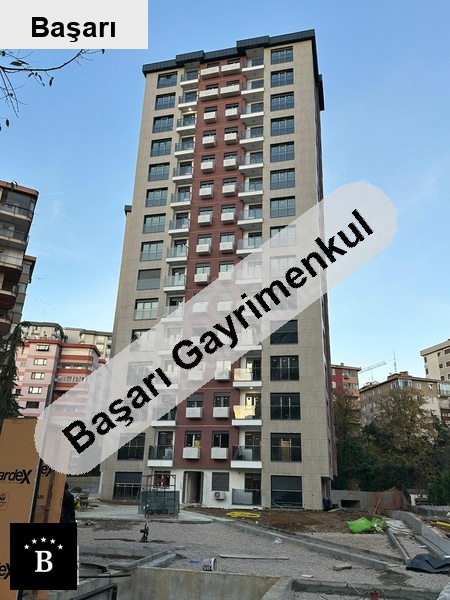 Başarı'dan  bostanci'da si̇tede kapali havuzlu balkonlu (2+1)