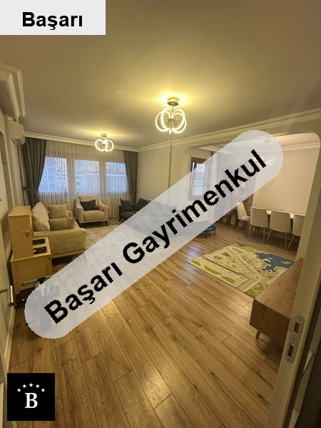 Başarı'dan i̇nönü cad eke sitesinde full tadilatlı otoparklı 3+1