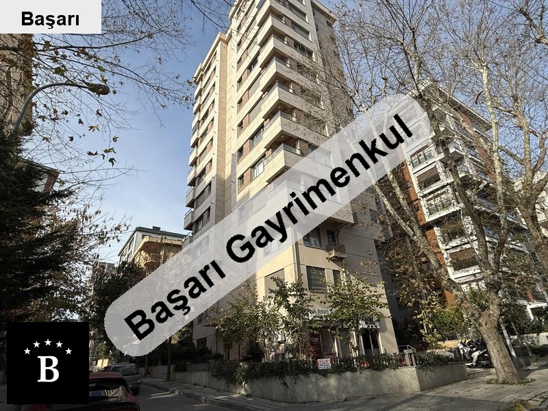 Başarı'dan suadi̇ye'de satilik 2+1 balkonlu dai̇re marmaray'a 3dk