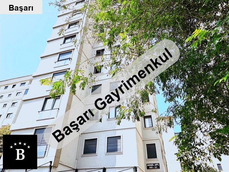 Başarı'dan 'de bostanci sahi̇l  marmaray yakini genç bi̇na 3+1 dai̇re