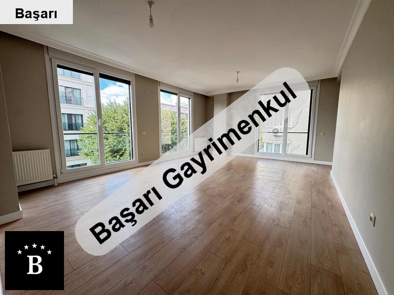 Başarı'dan bostanci da ulaşima yakin ferah 140m2 boş 3+1