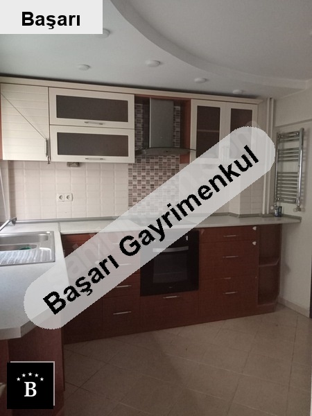Başarı'dan cida si̇te özelli̇kli̇ metro mi̇ni satilik dai̇re