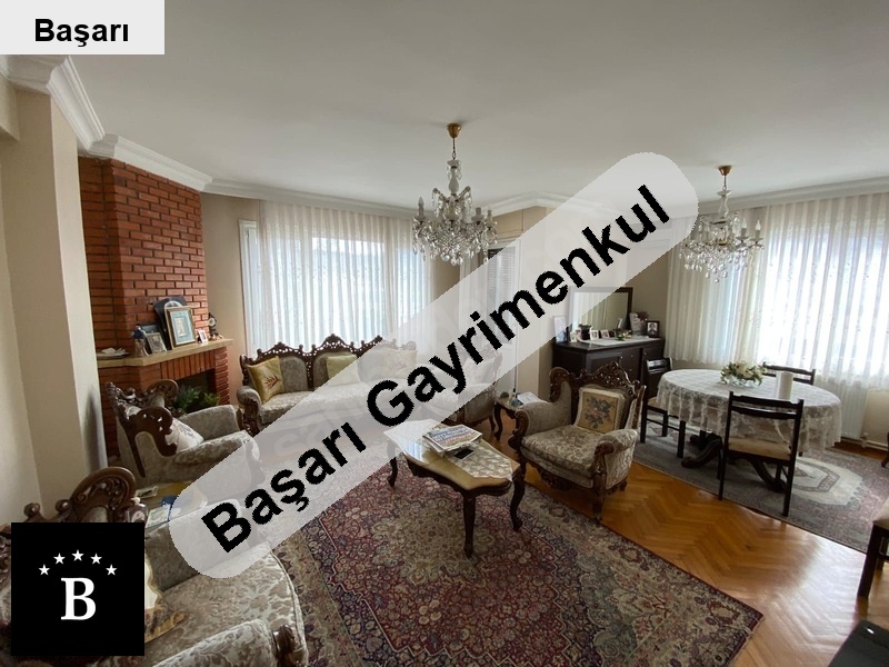 Başarı'dan bostancı'da metro  marmaray' a yüruyus mesafesinde satılık