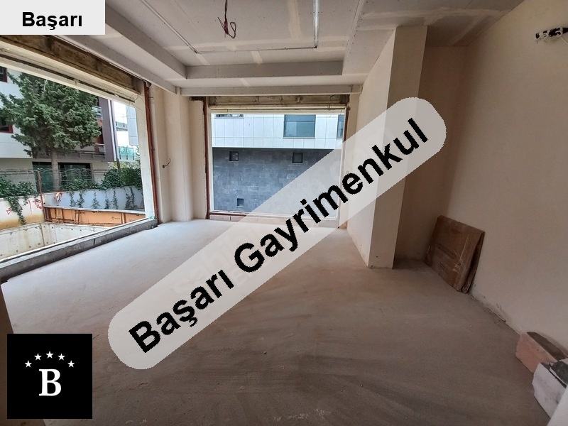 Başarı'dan suadiye sahilde sahil parselinde 2026 yapımı az katlı binada 2+1