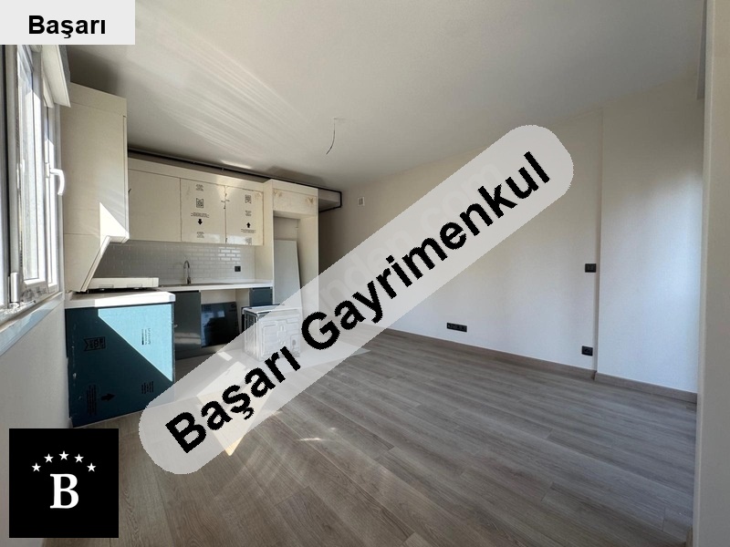 Başarı'dan suadi̇yede bağdata yakin 2+1 55 m2 net