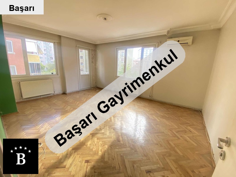 Başarı'dan bostanci'da 3+1 130m2 asansörlü otoparkli